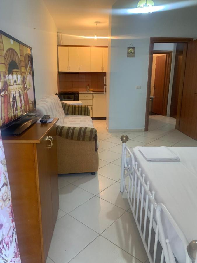 Caramel Sun Apartment Саранда Экстерьер фото